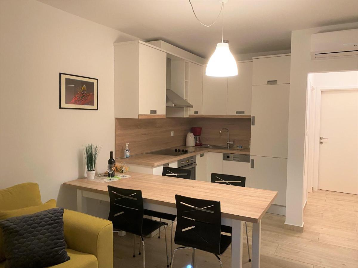 Apartments Carpe Diem Primošten Kültér fotó